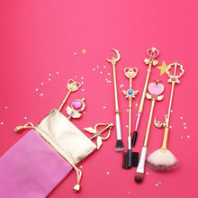 Set de brosses et pinceaux Sailor Moon - Maquillage Lunaire 123maquillage Or